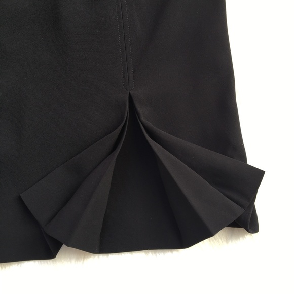 Ann Taylor Black Pencil Skirt Size 4P - Picture 6 of 9